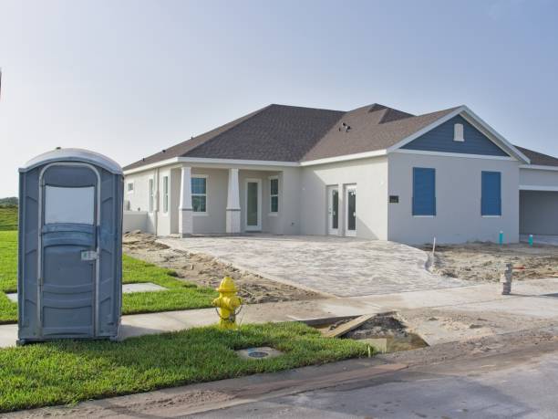 Best Affordable porta potty rental  in Des Moines, IA